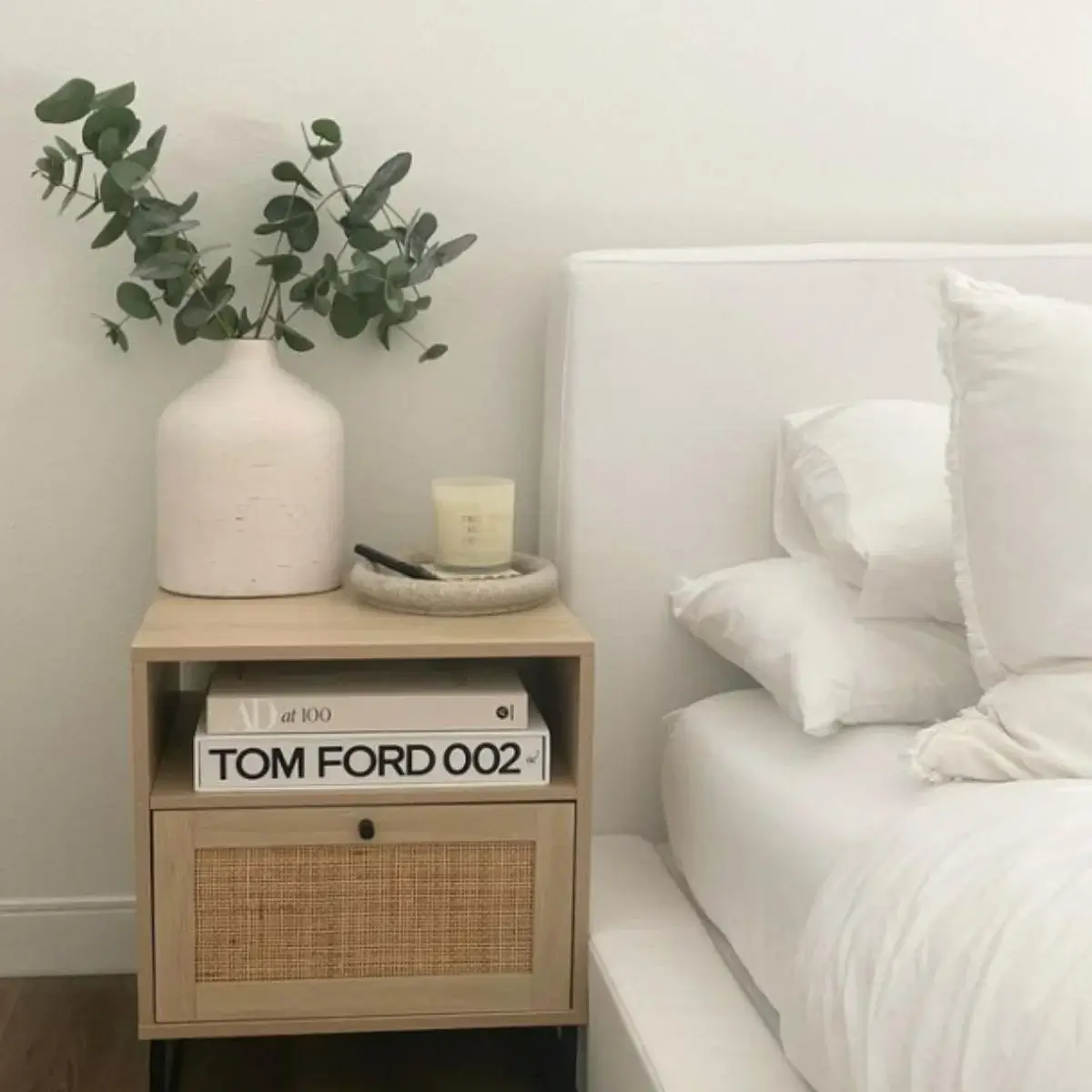 How to Decorate Your Dorm Room Nightstand - Rachel Eileen